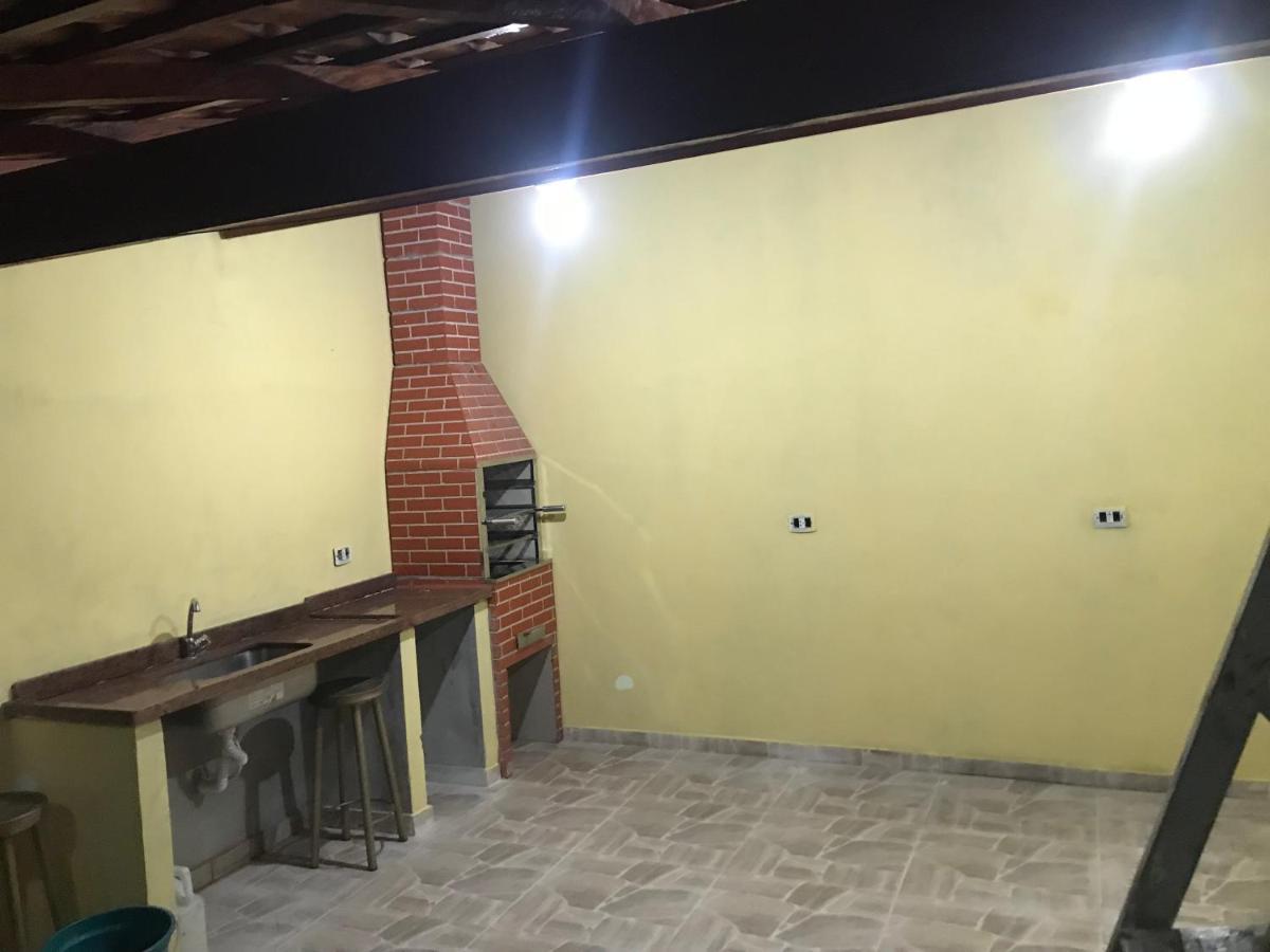 הוילה אובטובה Casa Jardim Carolina Perto Posto Torrao, Supermecado Shibata E Semar מראה חיצוני תמונה